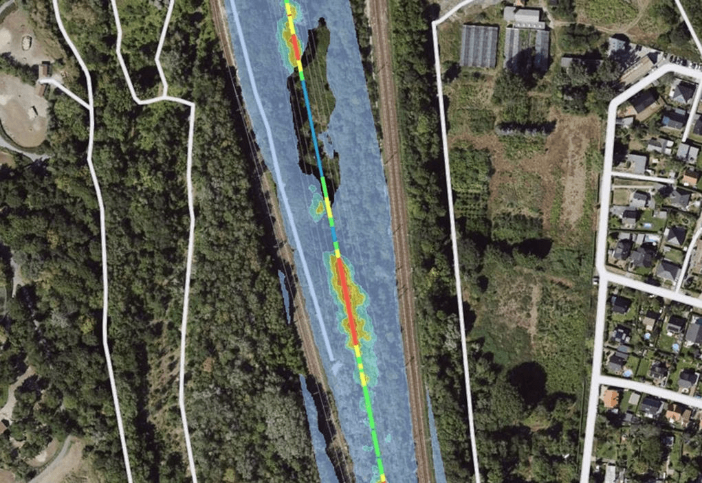Infrastruktur-Monitoring und Wartung aus dem All (Vegetation, Schäden)
